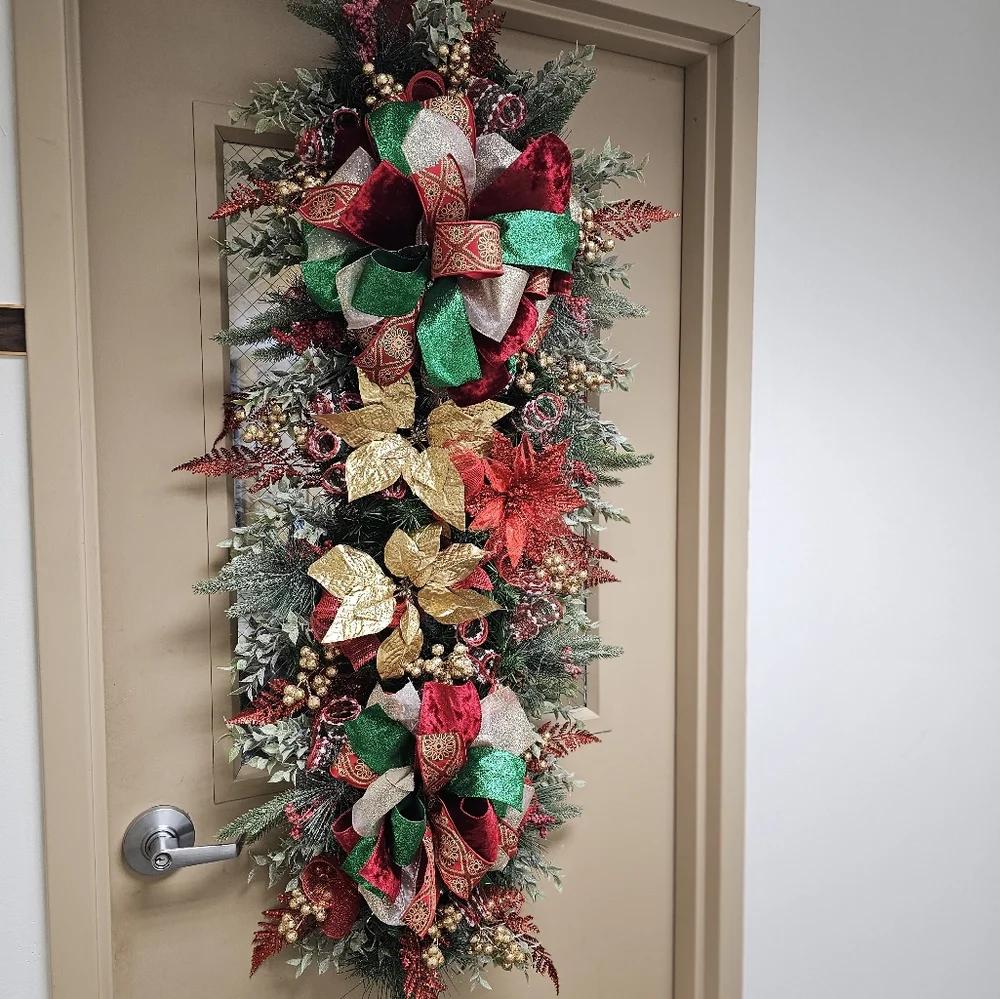 Christmas Door Hanger
